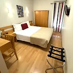 Pensionat Paradouro 3*