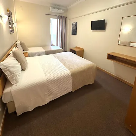 Paradouro Guest house 4*